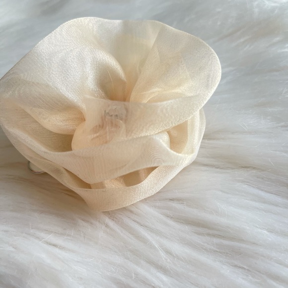 Champagne Shimmery Muslin Flower Hair Clip With Rhinestone, Flowers, Hair Clips - Picture 5 of 7